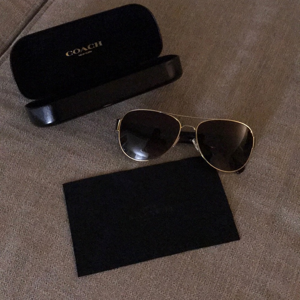 Coach aviators